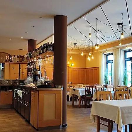 Hotel Stadthotel 4*