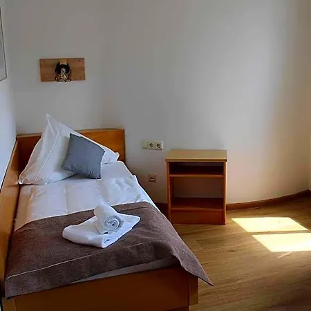 Stadthotel Hotel 4*