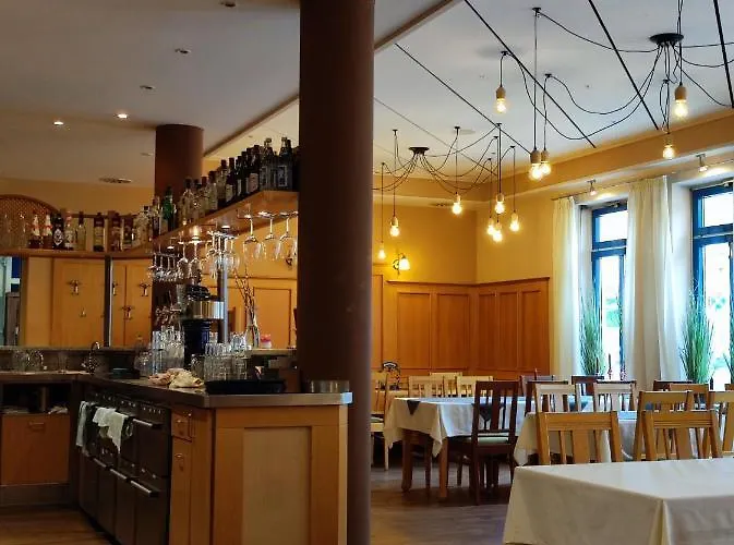 Hotel Stadthotel 4*